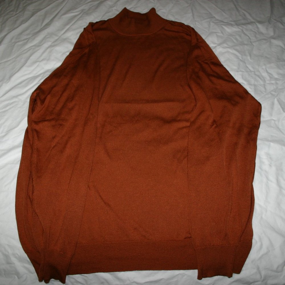 100% Silk Mock Sweater. This Pumpkin Colored Jos A Ban is an XL and Luxurious!